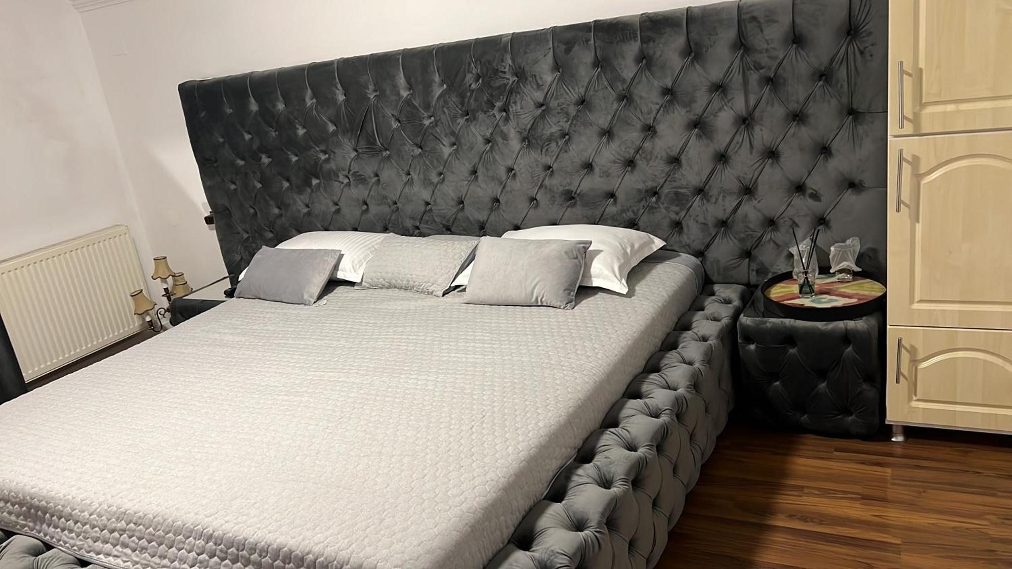 Madas Apartment